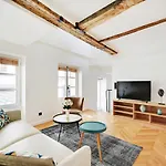 Cmg Résidence République - Rue Béranger *